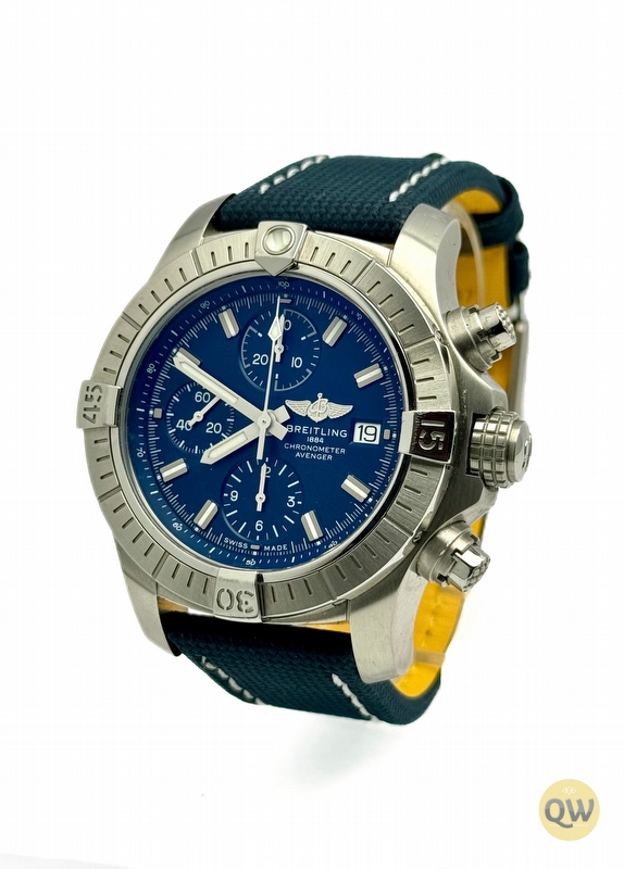 Breitling Avenger Chronograph 43