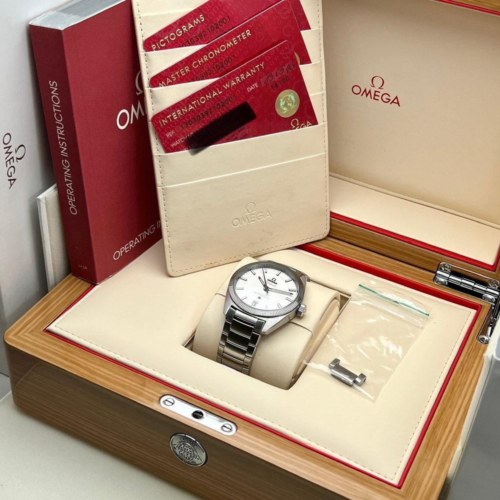 Omega Globemaster Co Axial Master Chronometer 