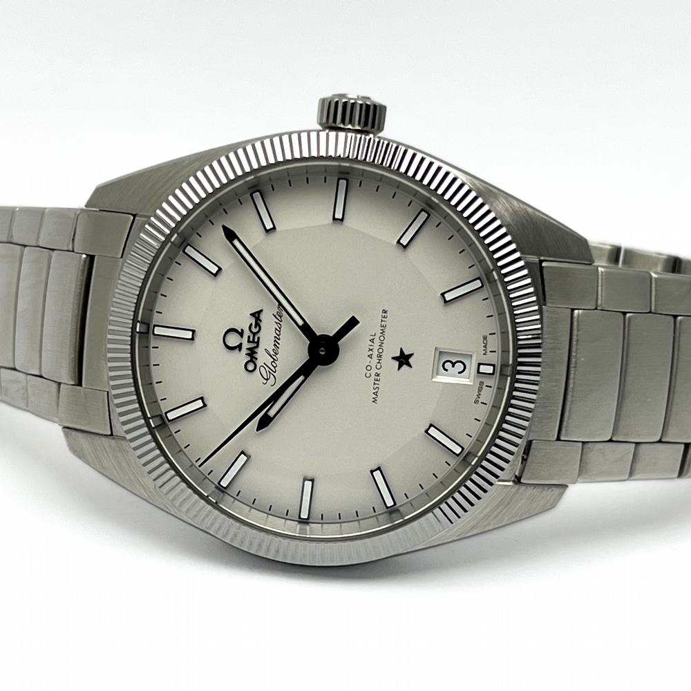 Omega Globemaster Co Axial Master Chronometer 