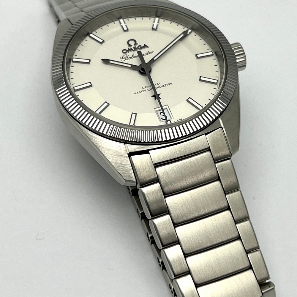 Omega Globemaster Co Axial Master Chronometer 