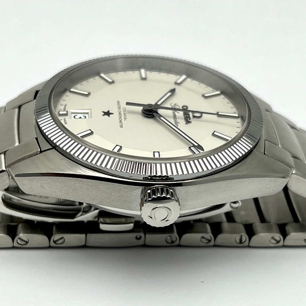 Omega Globemaster Co Axial Master Chronometer 