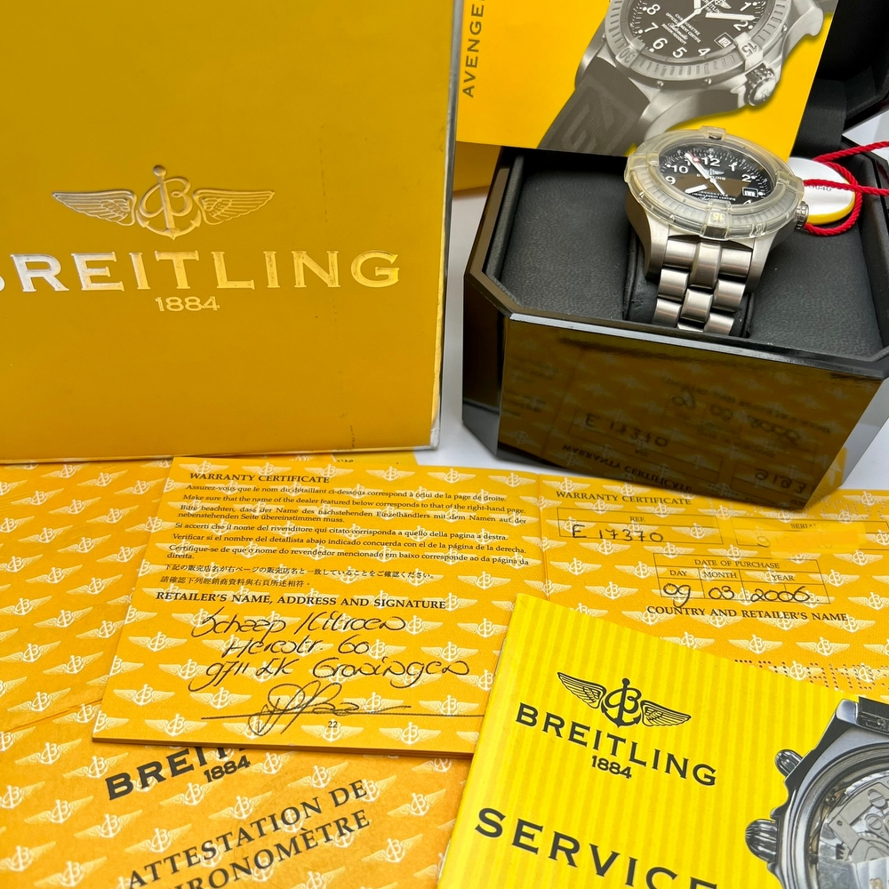 Breitling Avenger Seawolf Titanium