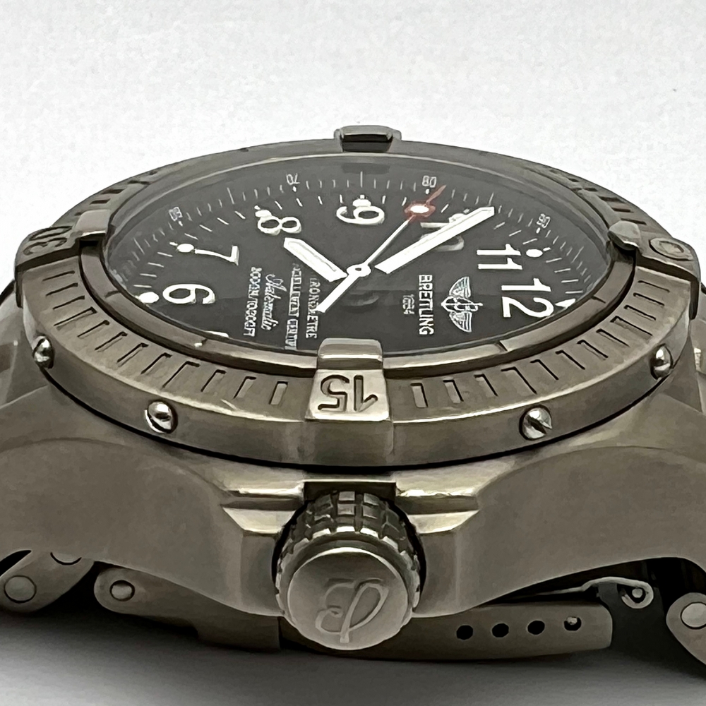 Breitling Avenger Seawolf Titanium