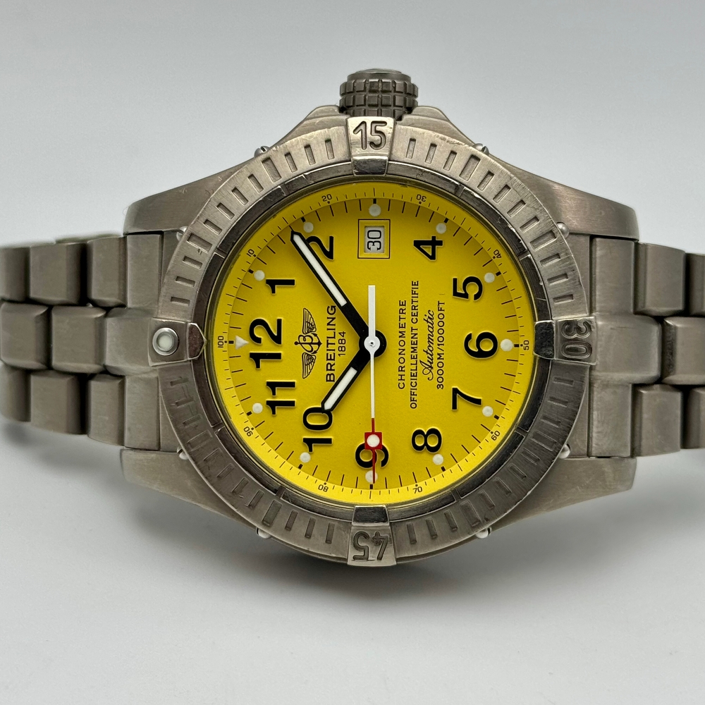 Breitling Avenger Seawolf Titanium Yellow 3000m Diver