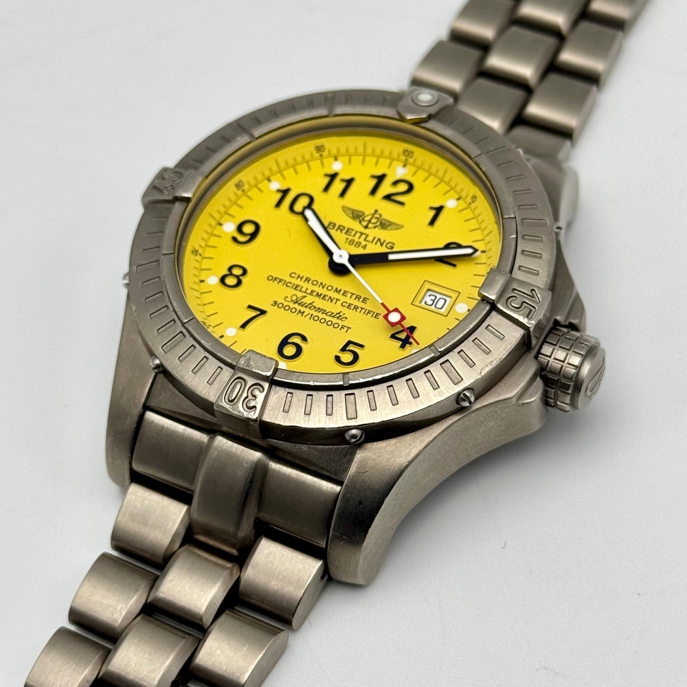 Breitling Avenger Seawolf Titanium Yellow 3000m Diver