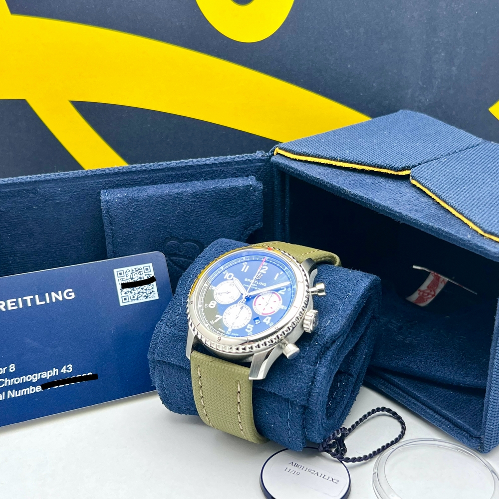 Breitling Aviator 8 B01 Curtiss Warhawk 