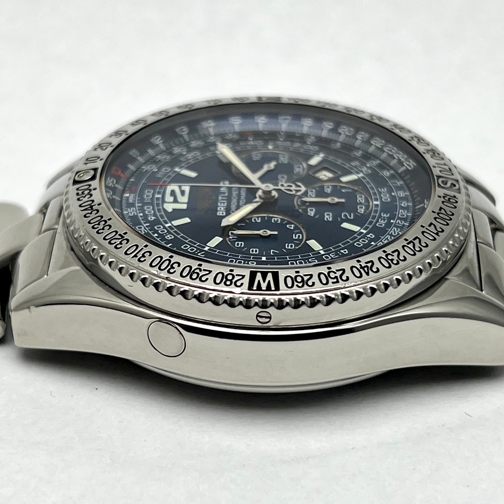 Breitling B2 