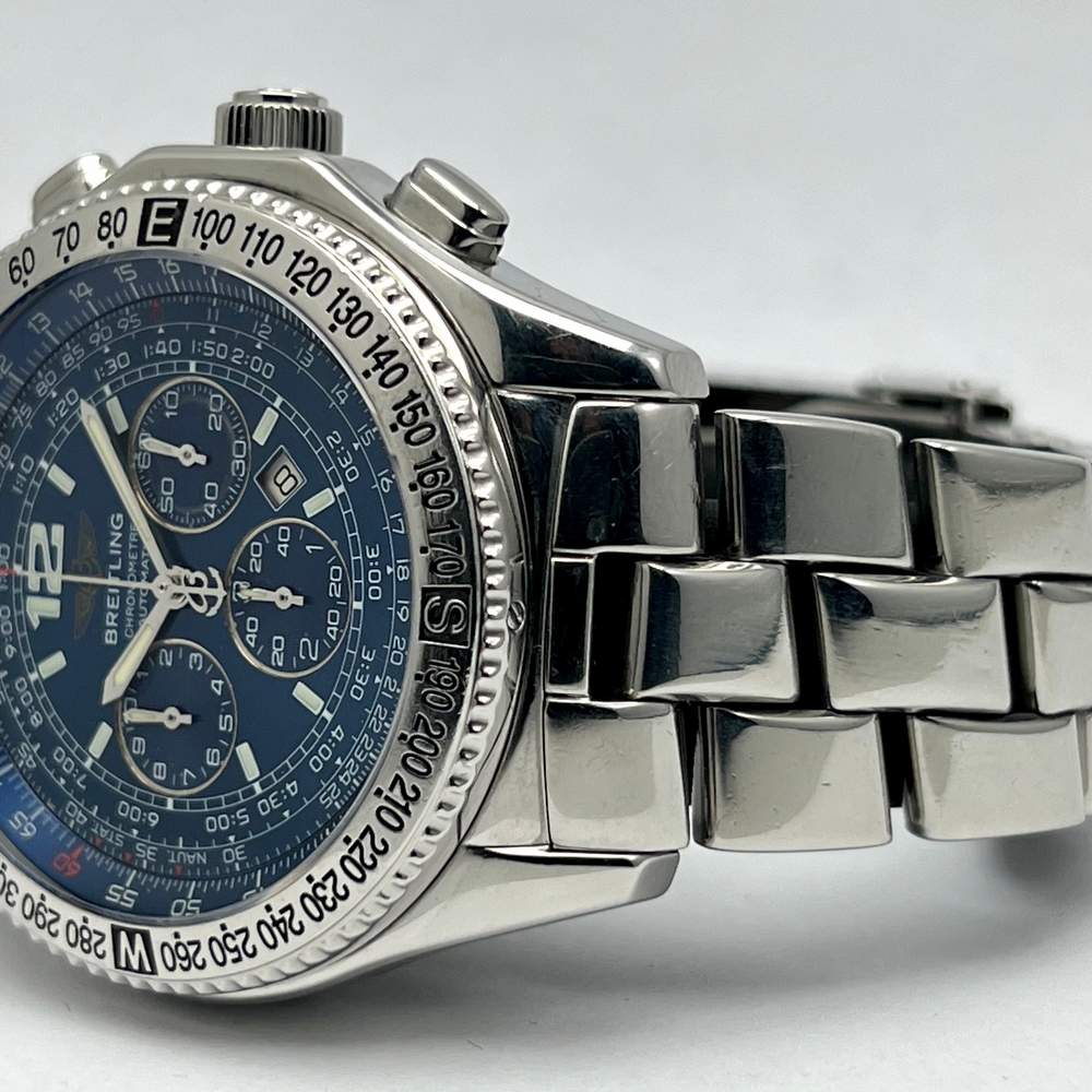 Breitling B2 