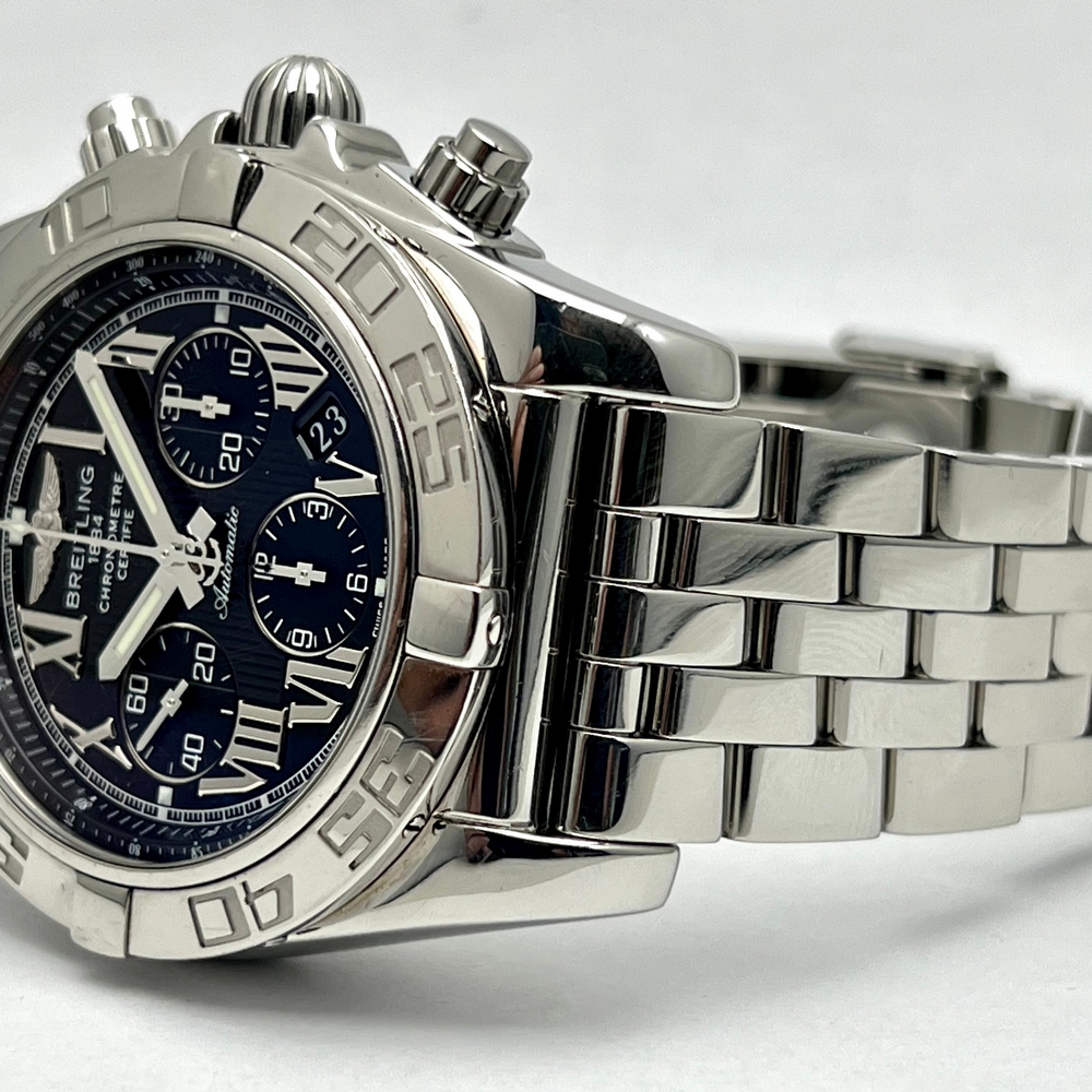 Breitling Chronomat 01