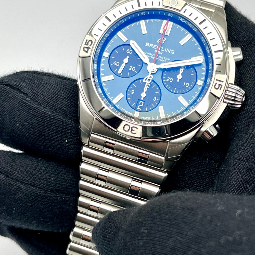 BREITLING CHRONOMAT B01 42