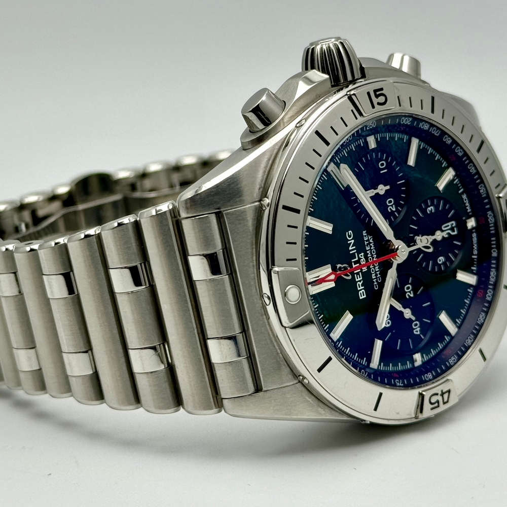 Breitling Chronomat B01 Green