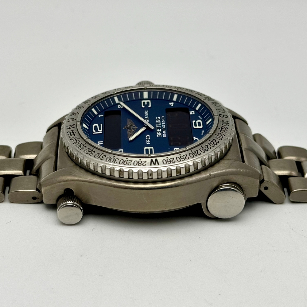 Breitling  Emergency 