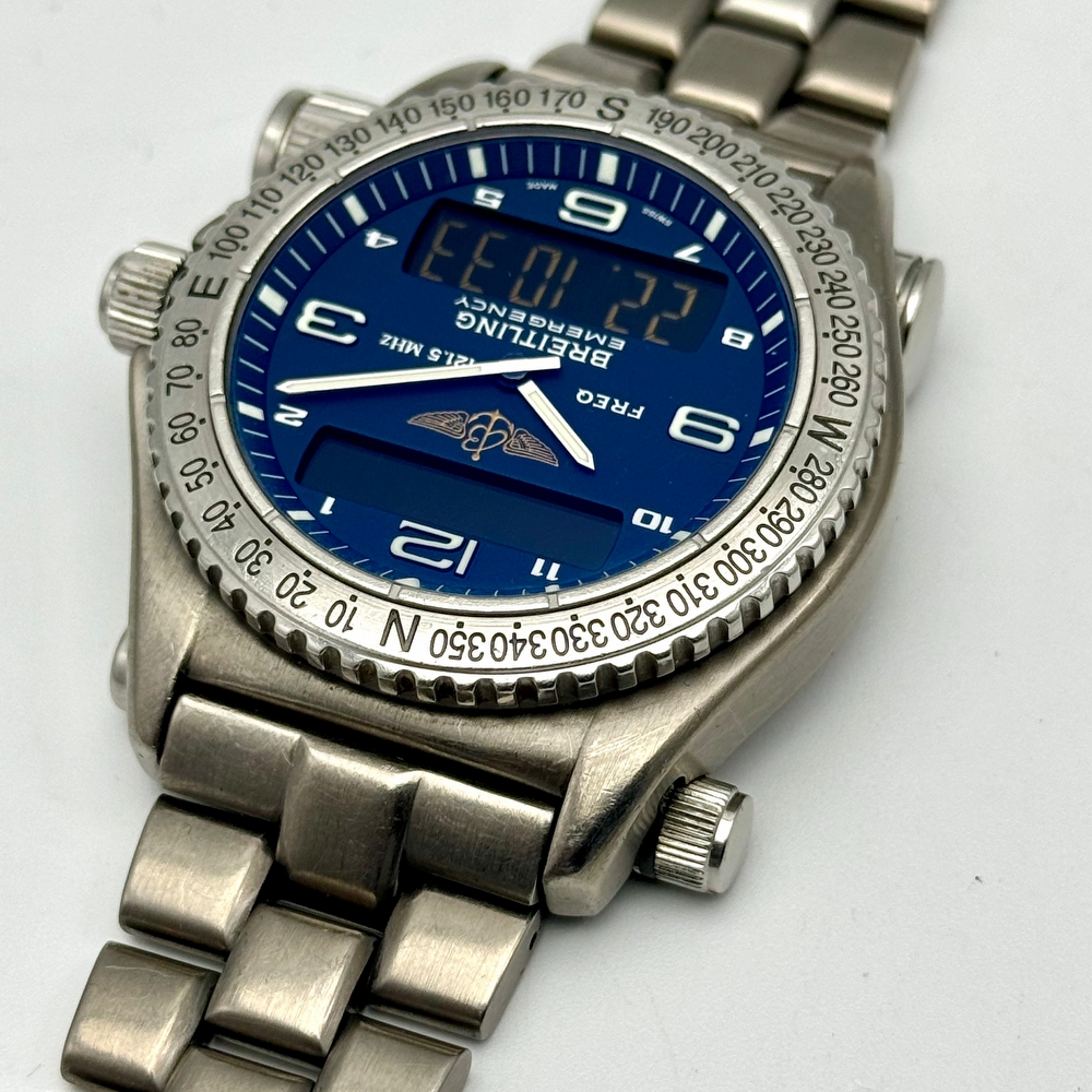 Breitling  Emergency 