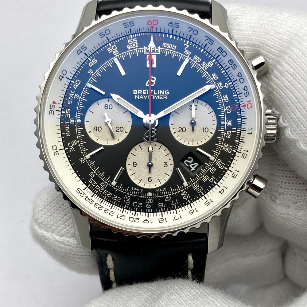 Breitling Navitimer 43 B01