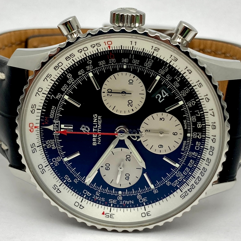 Breitling Navitimer 43 B01