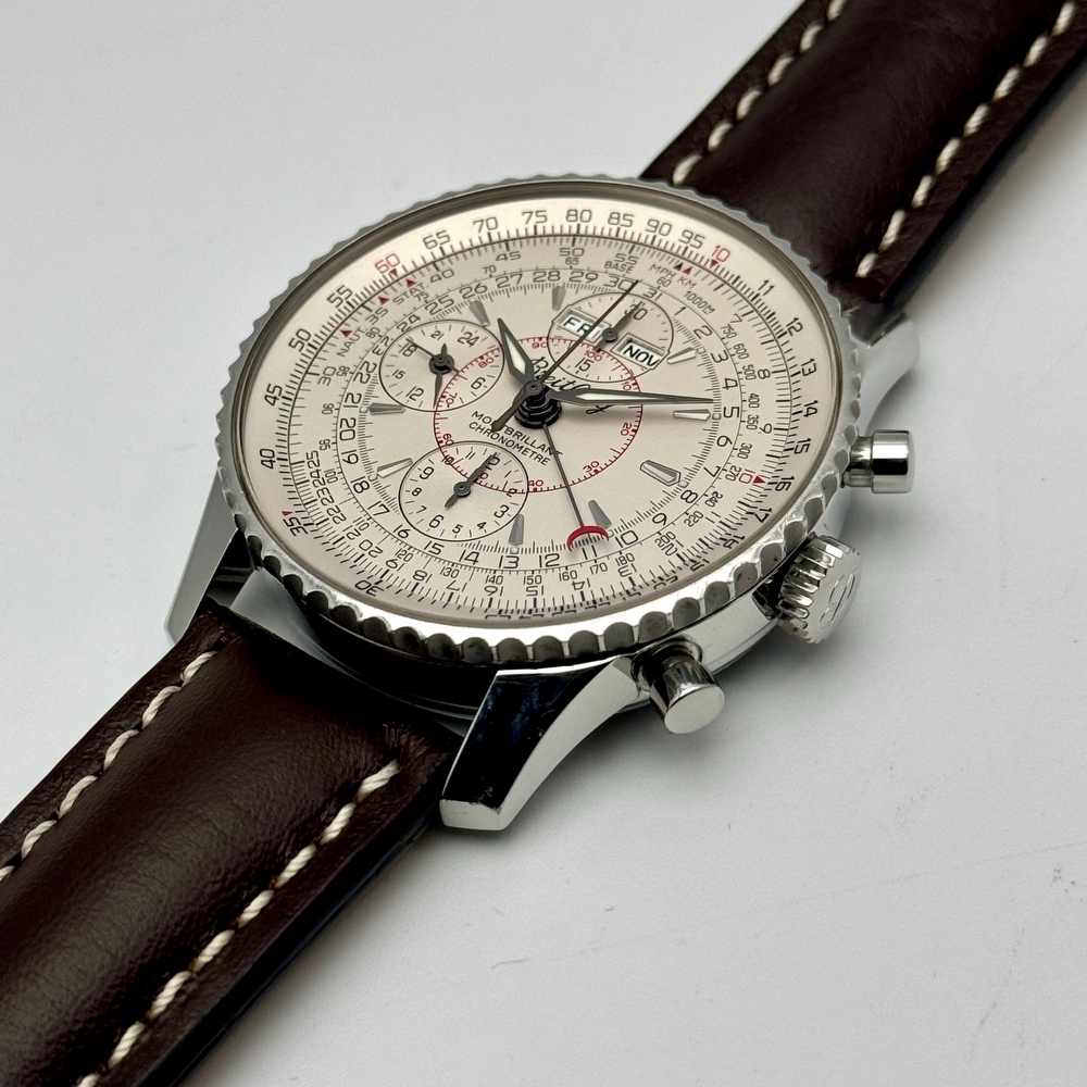 Breitling Navitimer Montbrillant Datora White 