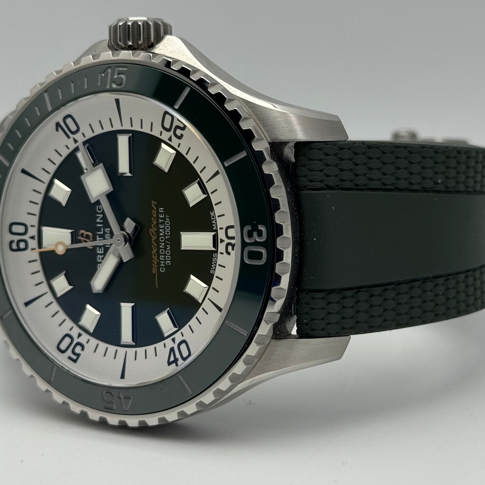 Breitling SuperOcean 44 Green