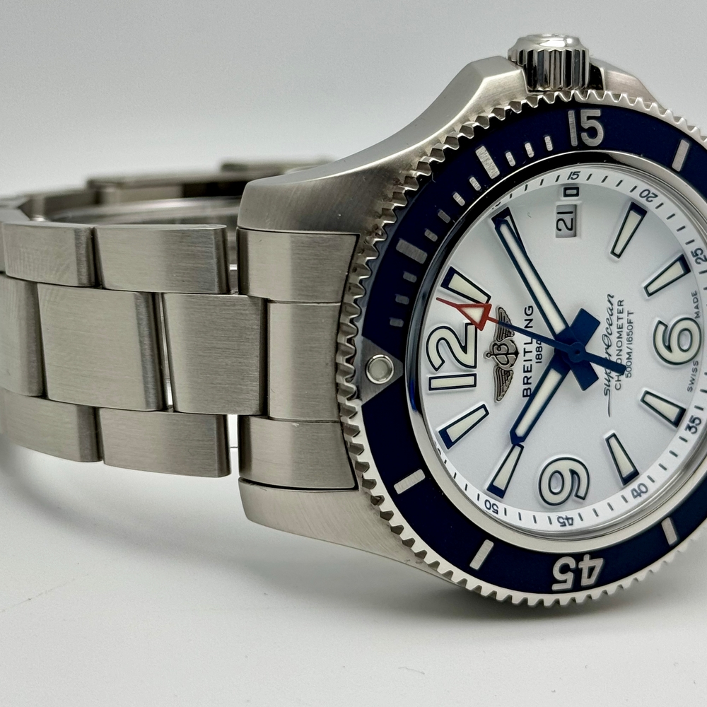 Breitling Superocean Automatic 42 White 