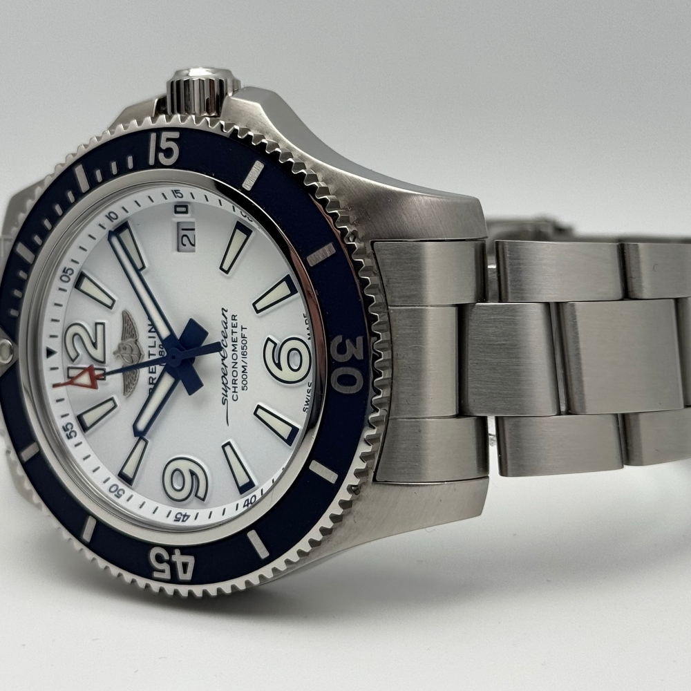 Breitling Superocean Automatic 42 White 