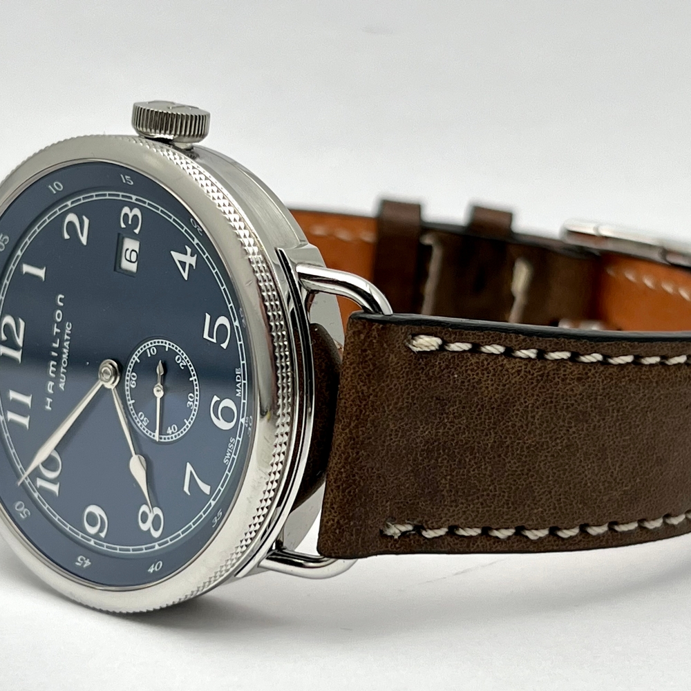 Hamilton Khaki Pioneer Small Second Hand Blue dail 