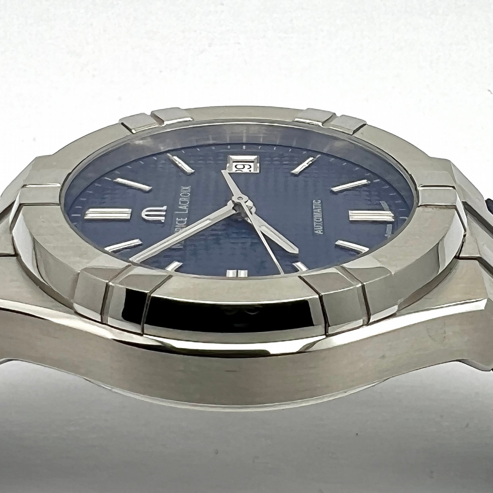 Maurice Lacroix Aikon 39 Automatic