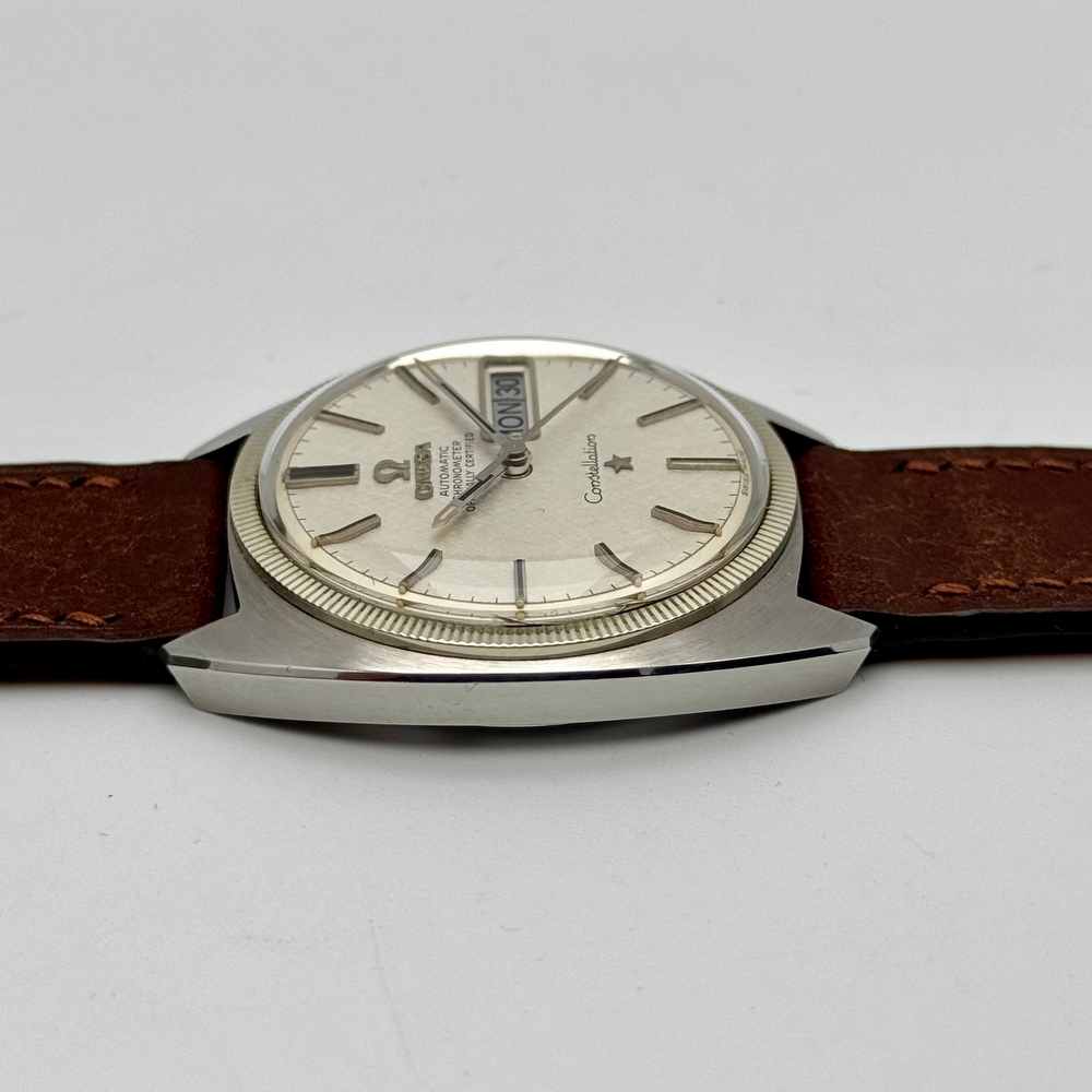 Omega Constellation C-Shape Linen Dial