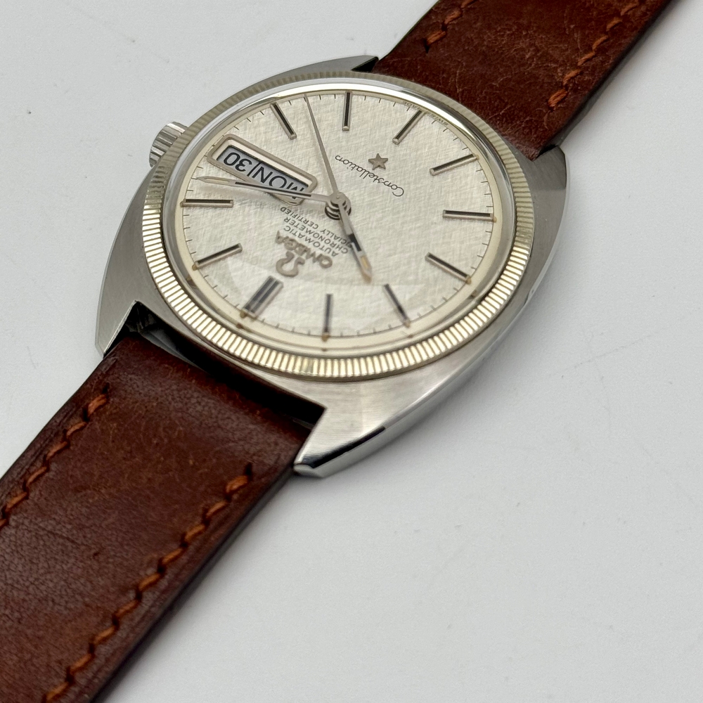 Omega Constellation C-Shape Linen Dial