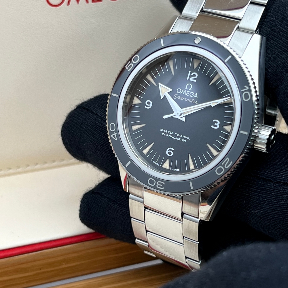 OMEGA SEAMASTER 300 MASTER CO AXIAL CHRONOMETER 