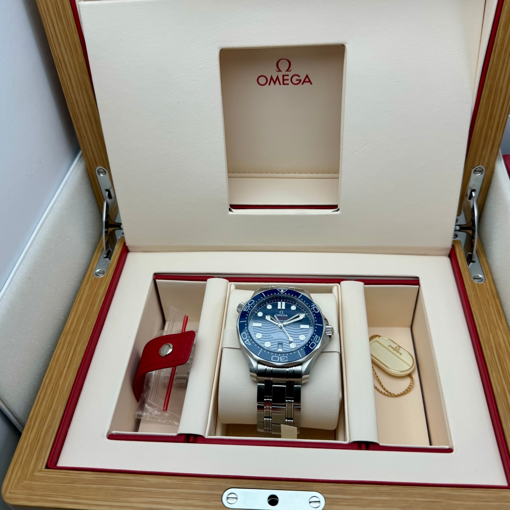 Omega Seamaster Diver 300M Master Chronometer Blue