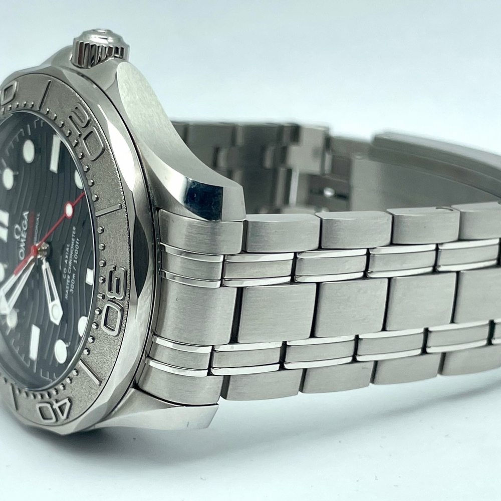 Omega Seamaster Diver 300M Nekton Edition