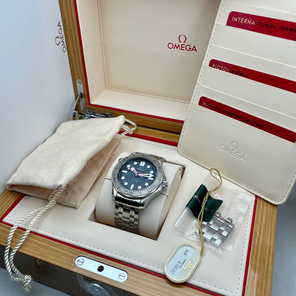 Omega Seamaster Diver 300M Nekton Edition