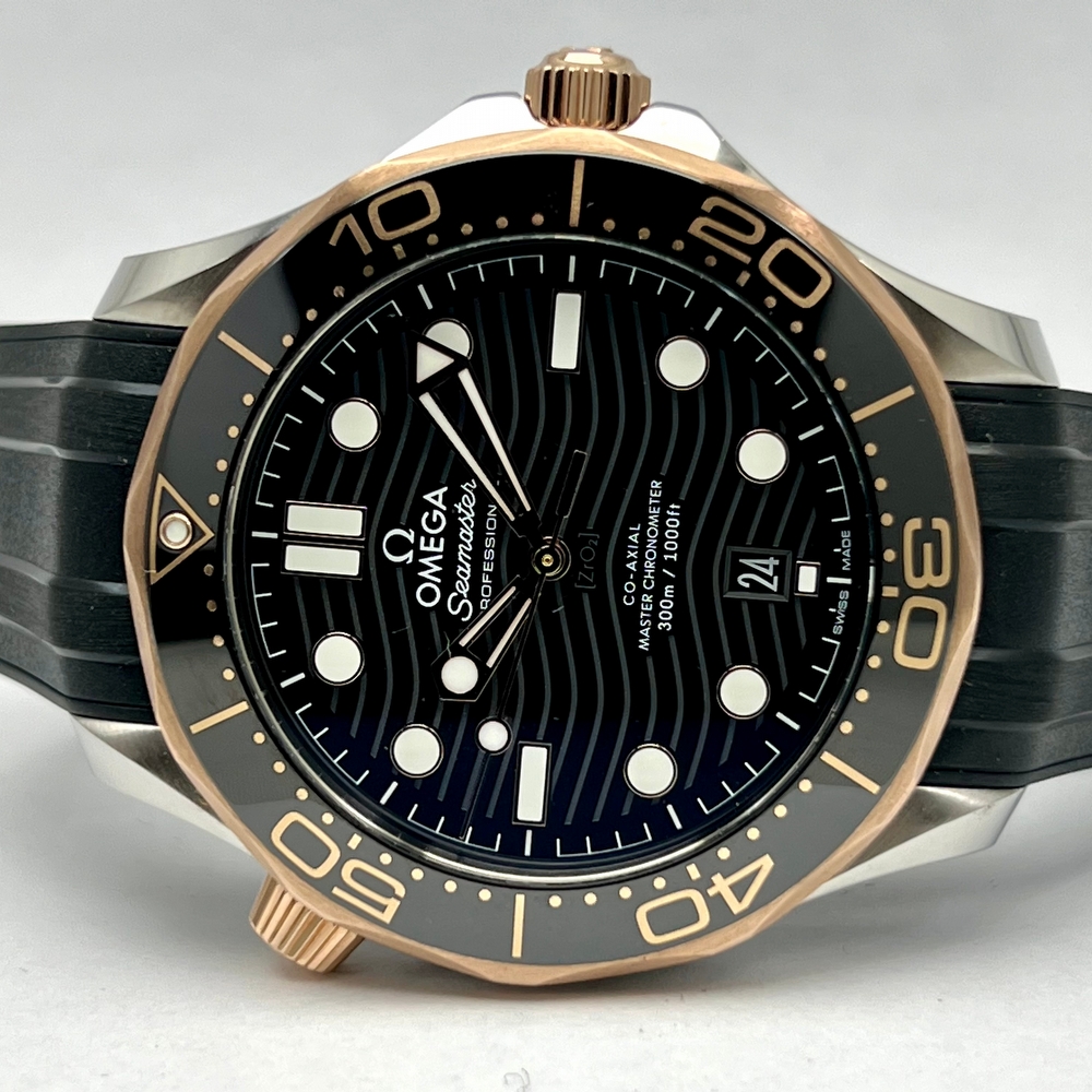 Omega Seamaster Diver 300M Steel and Sedna Gold