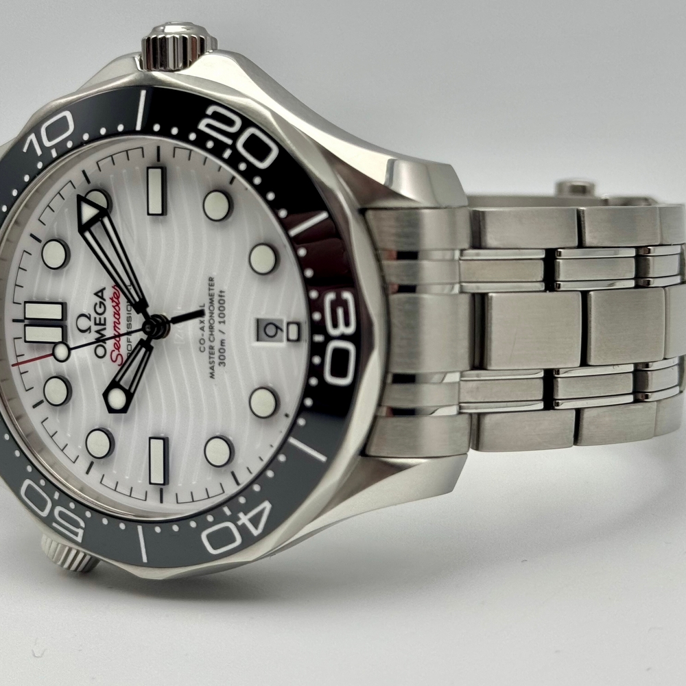 Omega Seamaster Diver CO AXIAL Master Chronometer 