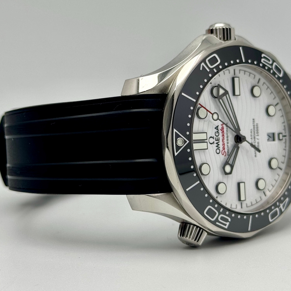 Omega Seamaster Diver CO AXIAL Master Chronometer 