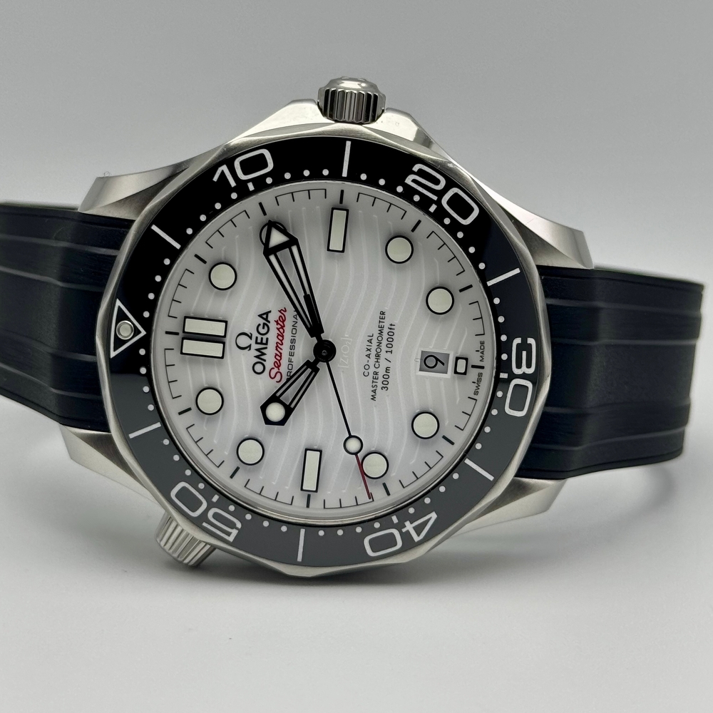 Omega Seamaster Diver CO AXIAL Master Chronometer 