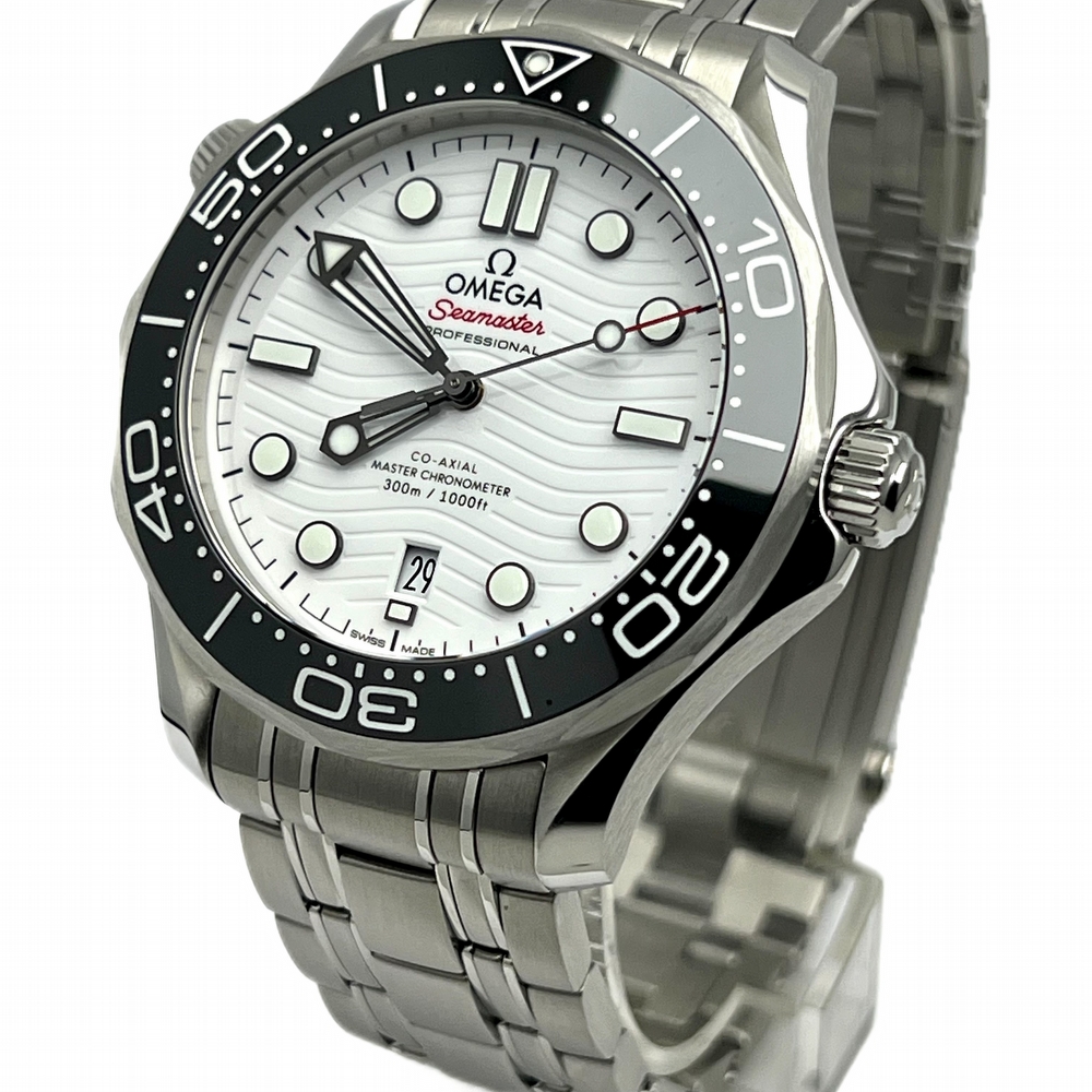 Omega Seamaster Diver  CO AXIAL MASTER CHRONOMETER 