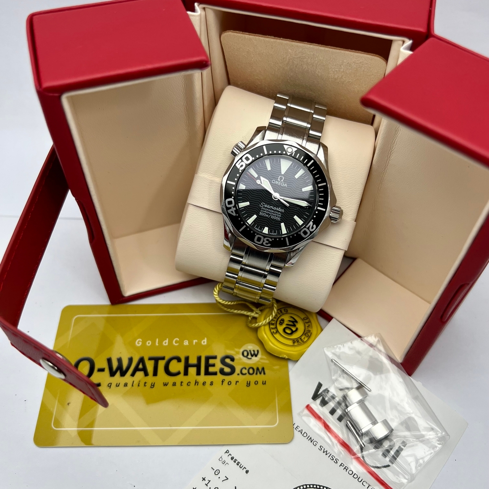 Omega Seamaster Midsize Automatic Chronometer 