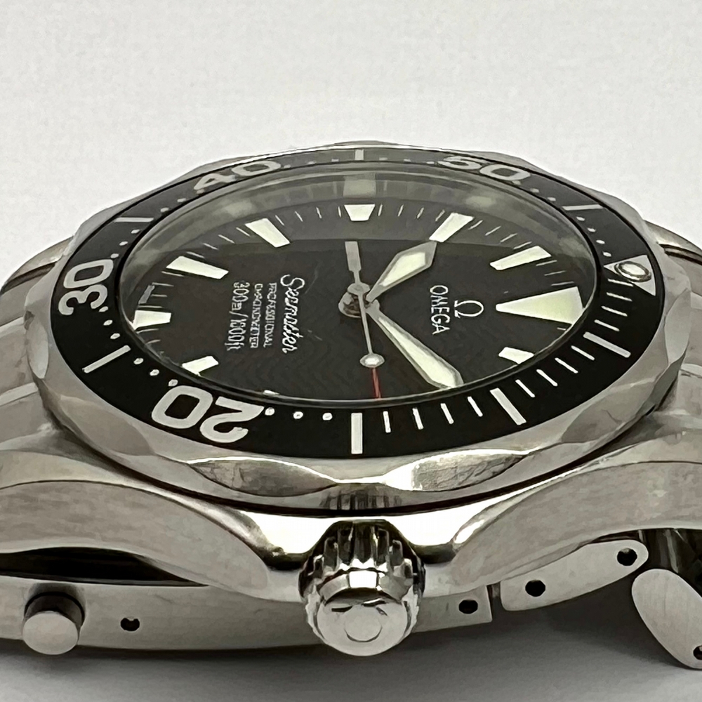 Omega Seamaster Midsize Automatic Chronometer 