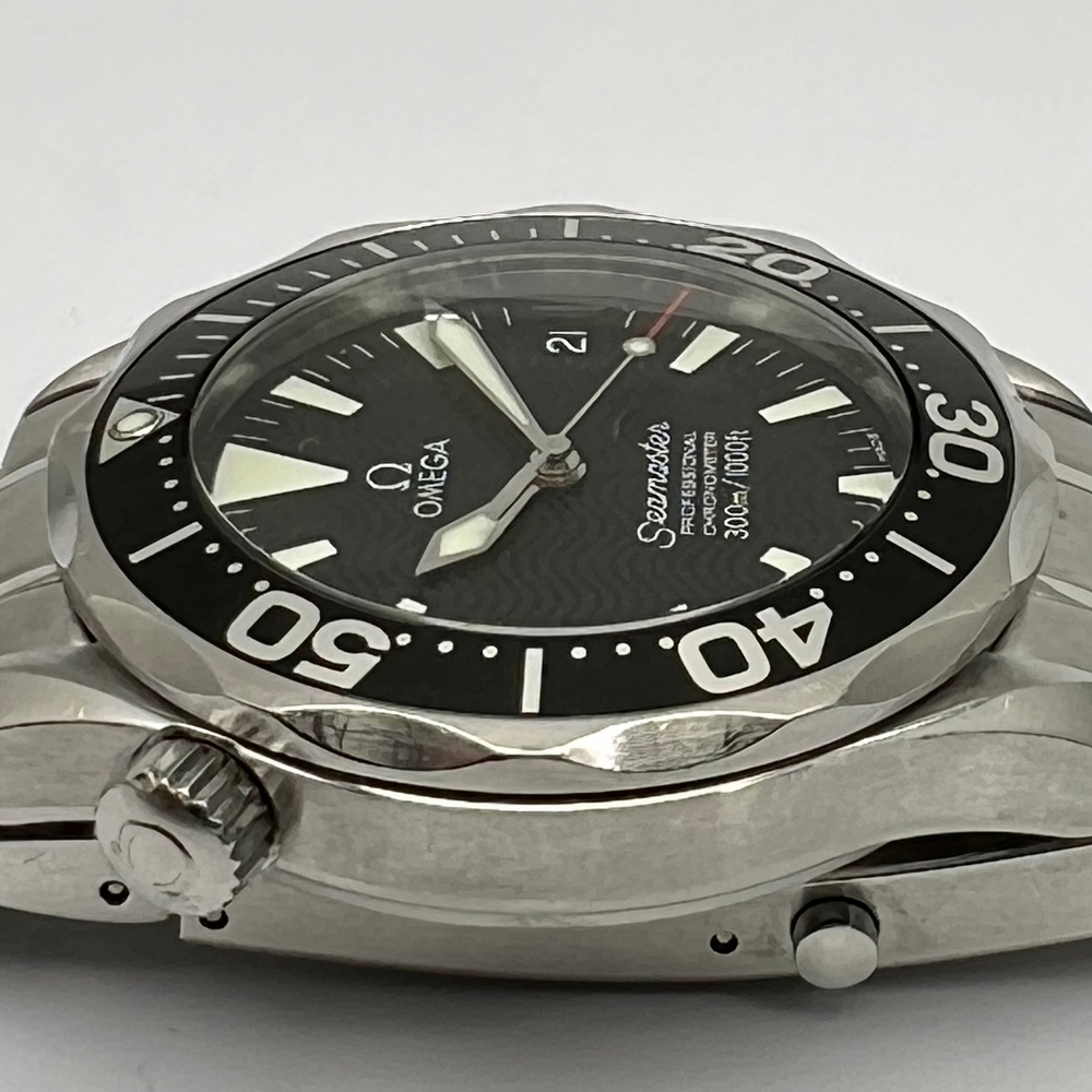 Omega Seamaster Midsize Automatic Chronometer 