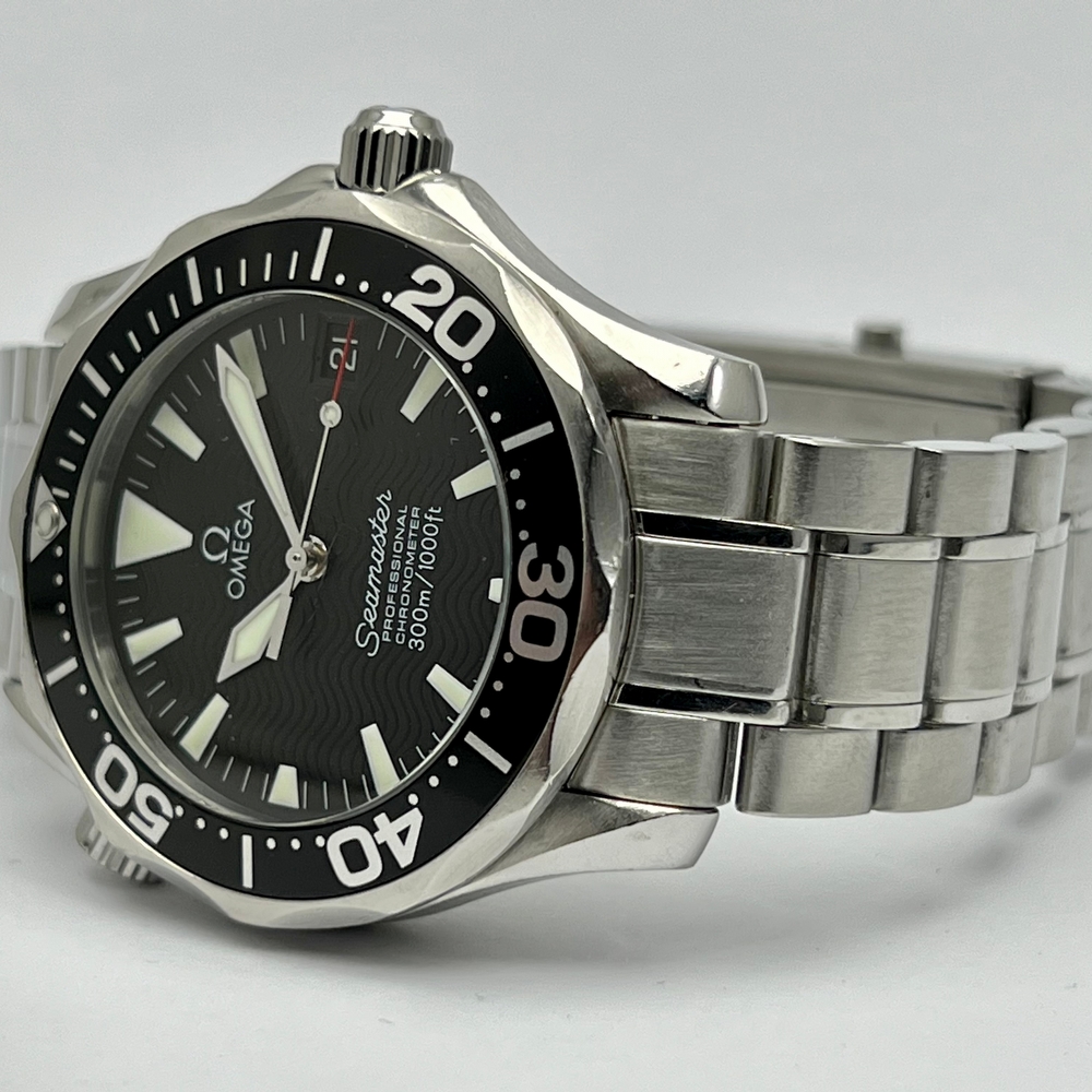 Omega Seamaster Midsize Automatic Chronometer 