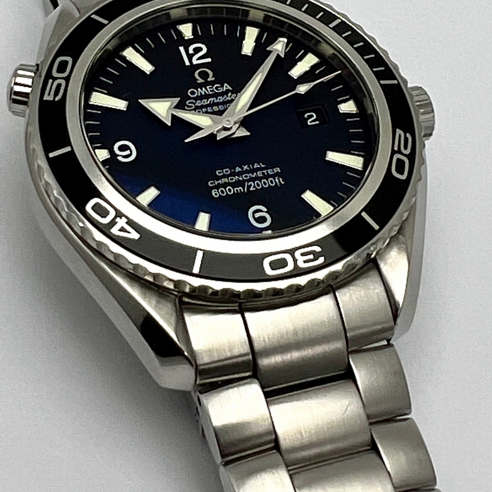 Omega Seamaster Planet Ocean 