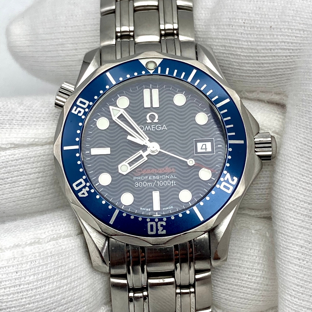 Omega Seamaster Professional 300M Bond Mid Size