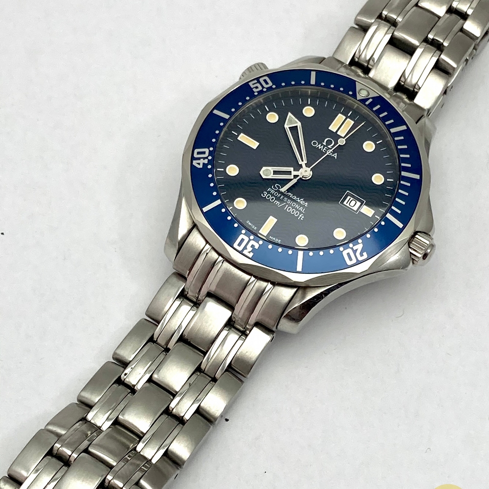 Omega Seamaster Professional Full Size Quartz