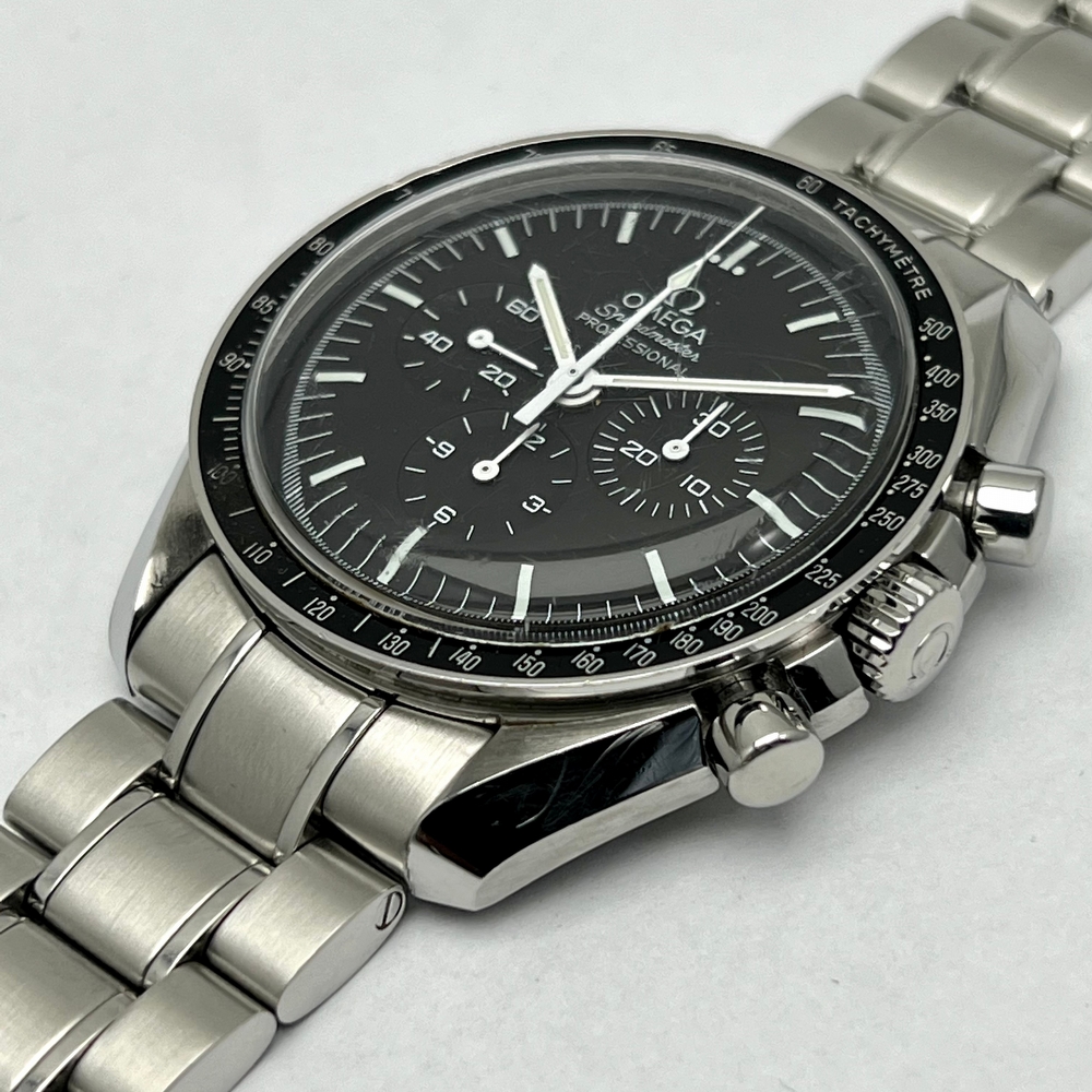 Omega Speedmaster Moonwatch Hesalite