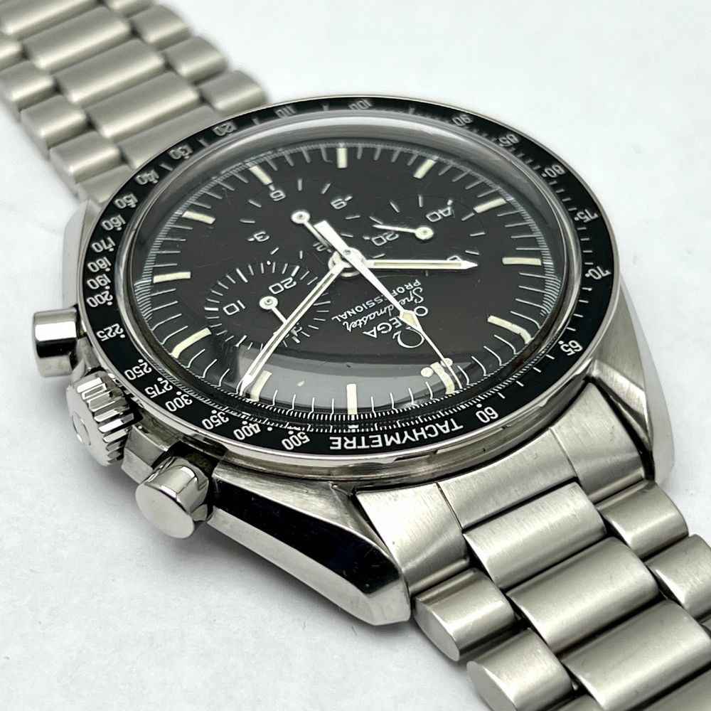 Omega Speedmaster Professional Moonwatch 