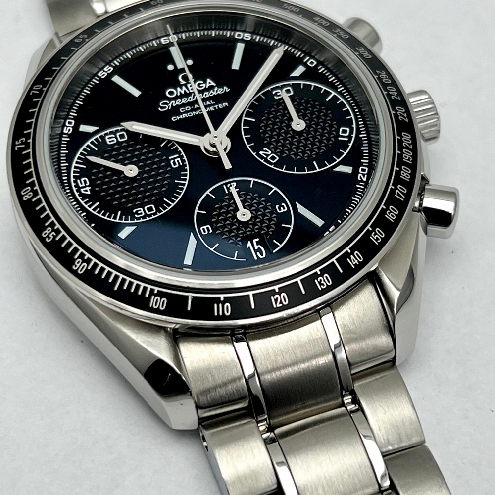 Omega Speedmaster Racing 