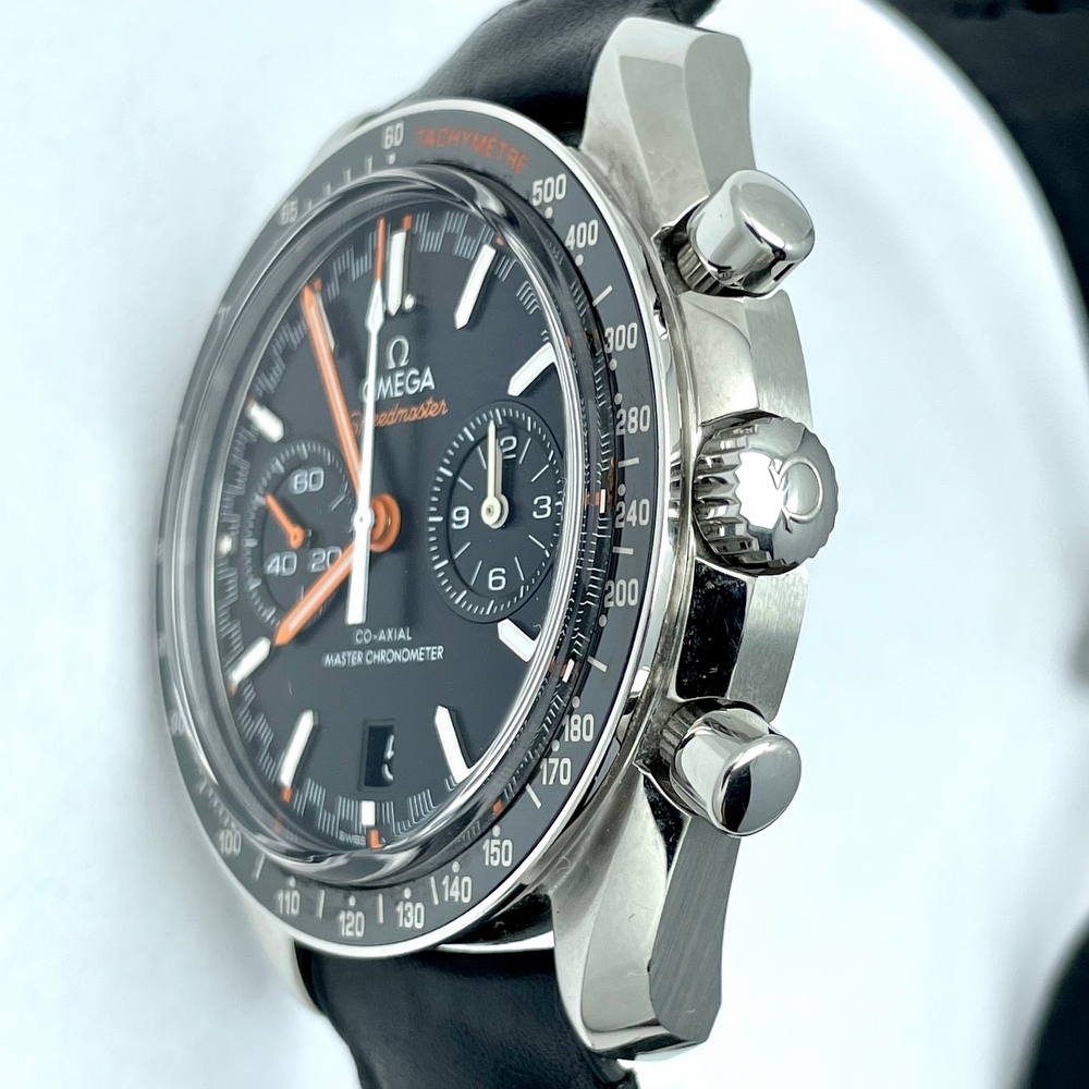 Omega Speedmaster Racing Master Chronometer