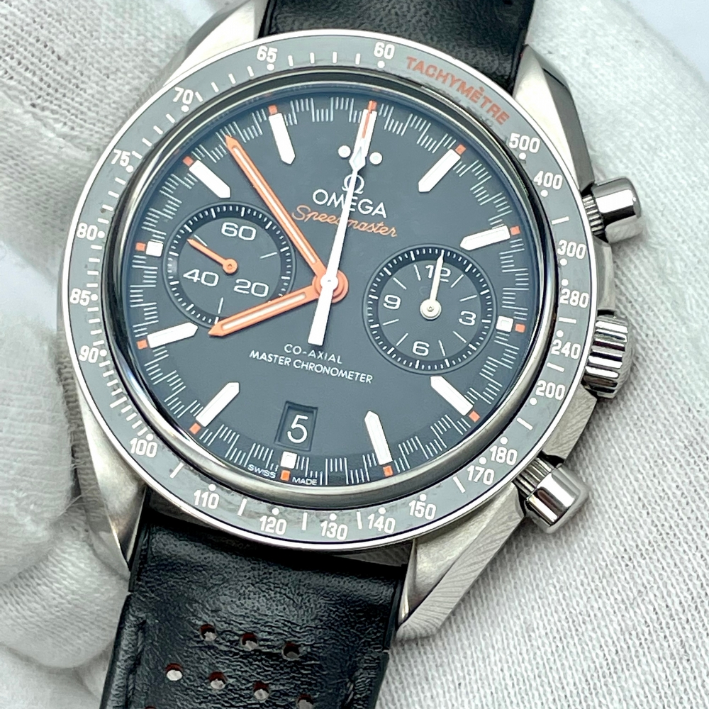 Omega Speedmaster Racing Master Chronometer