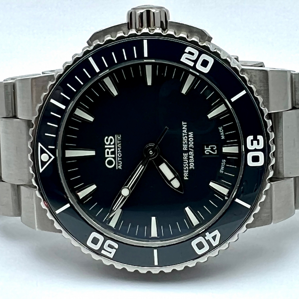 Oris Aquis Date Blue Steel and Rubber 