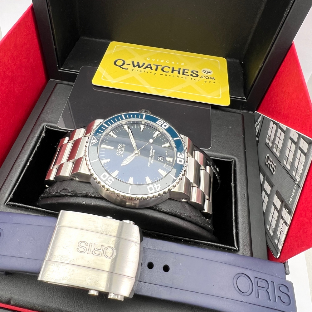 Oris Aquis Date Blue Steel and Rubber 